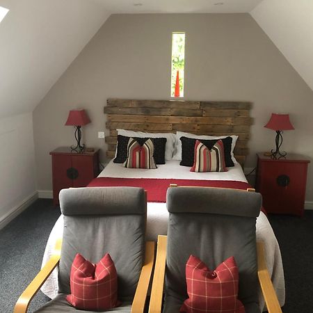 The Steppes Holiday Cottages Херефорд Экстерьер фото